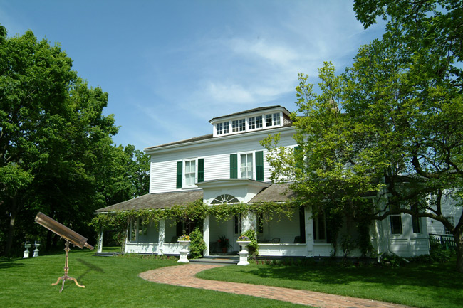 eldon_house_old_telescope_650